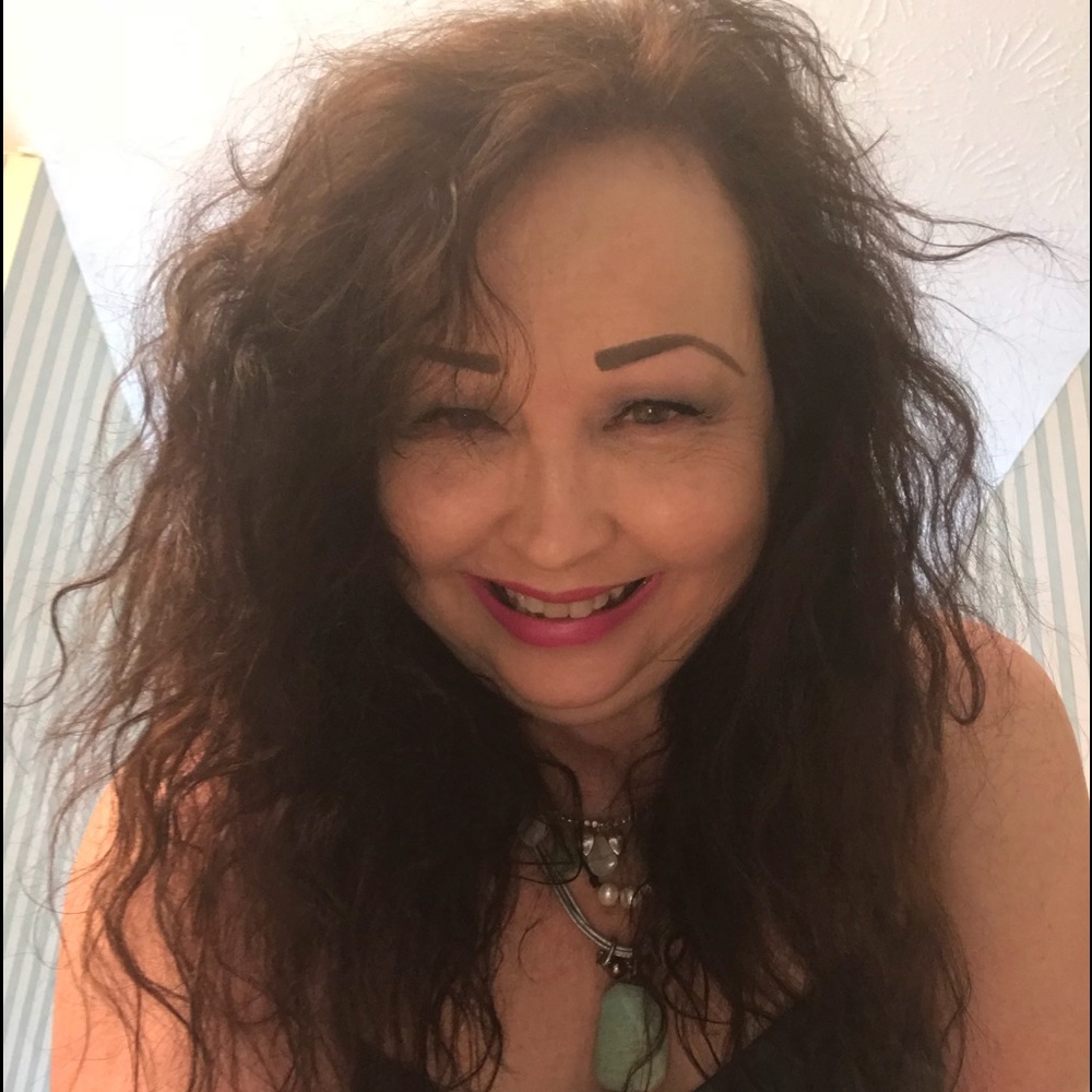 Meet your Posher, Robin